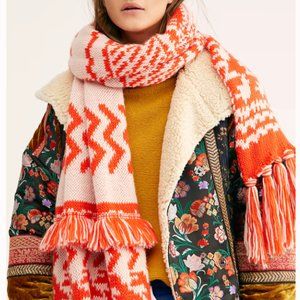 NWT Free People Mile High Fleece Fringe Scarf